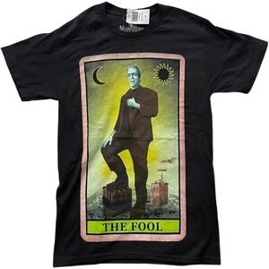 NWT Hot Topic Rock Rebel Munsters Herman Tarot Card Short Sleeved Graphic Tee